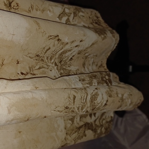 APOSTROPHE Floral Skirt - Picture 5 of 6